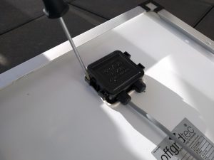 balcony-solar-power_ModuleLid